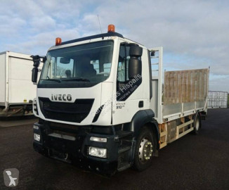 Nosič strojů Iveco