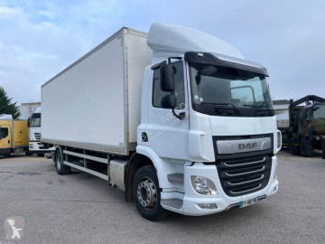 Камион фургон сандвич панели DAF