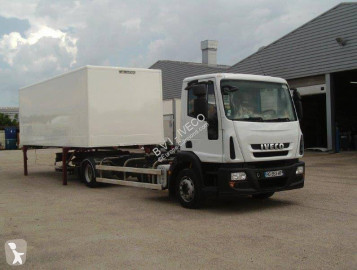 شاحنة عربة مقفلة متعدد الحجرات Iveco