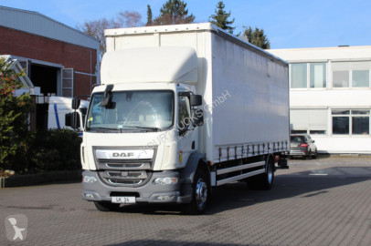 Камион подвижни завеси DAF