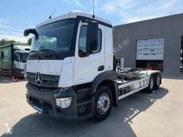 Camion scarrabile Mercedes