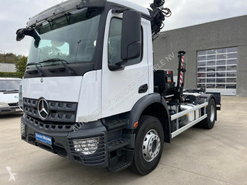 Камион Mercedes 1935 AROCS - HIAB X-HiPro 142 ES-3
