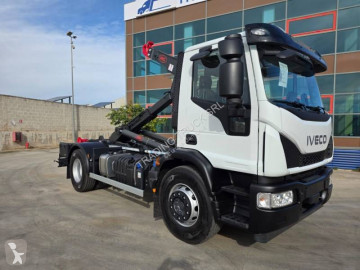 Camion scarrabile Iveco nuovo