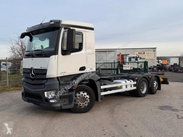Lastbil chassi Mercedes