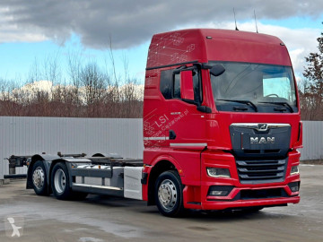 Камион MAN TGX 26.510 * FAHRGESTEL * TOPZUSTAND