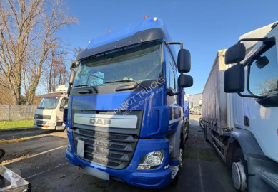 Camion plateau standard DAF