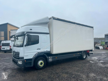 Камион Mercedes 1324 4X2 Koffer Plane 6 to. Hebebühne