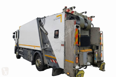 Camião basculante para recolha de lixo Renault