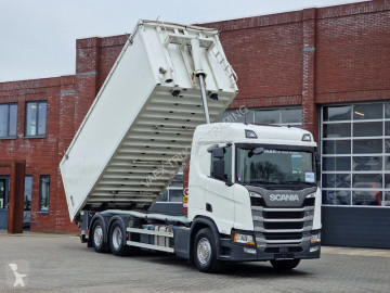 ScaniaL