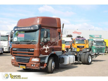 Камион DAF CF65 220 + lift + euro 5