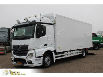 Камион хладилно еднотемпературен режим Mercedes