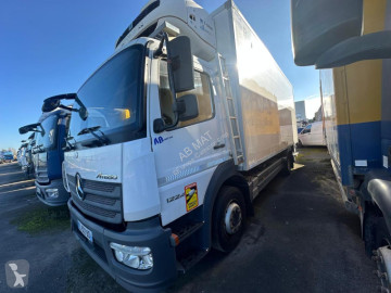 Камион Mercedes 1224L