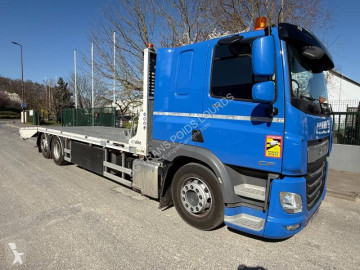 Камион превоз на строителна техника DAF