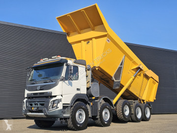 Камион самосвал Volvo
