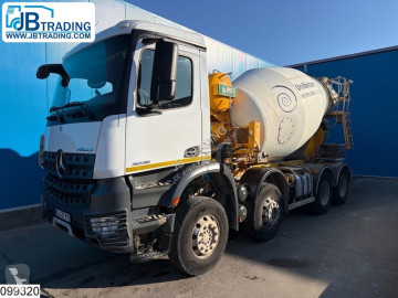 Lastbil beton cementmixer Mercedes