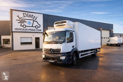 Camion frigo multi température Mercedes