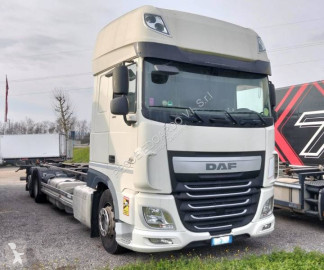 Камион DAF XF460