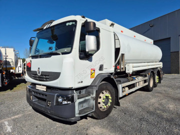 Camión cisterna Renault