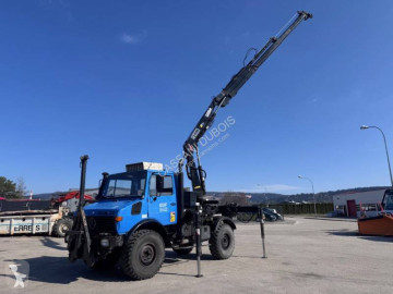 Камион самосвал Unimog