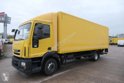 شاحنة عربة مقفلة Iveco