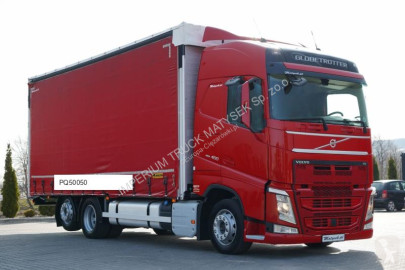 Камион подвижни завеси Volvo