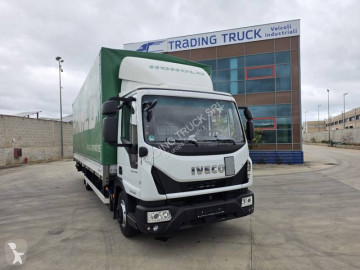 شاحنة مغطاة Iveco