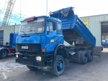 Камион Iveco 260.30 Kipper 6x6 V8 Manual Gearbox ZF Good Condition