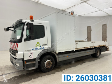 Mercedes Atego 1324 truck