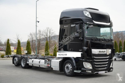 Камион контейнеровоз DAF