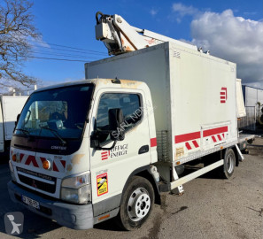 Camion nacelle Mitsubishi
