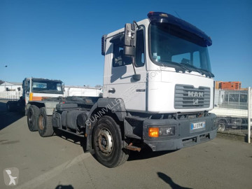 Камион MAN 33.414