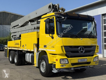 Kamion beton čerpadlo na beton Mercedes
