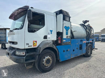 Camion aspirateur Renault