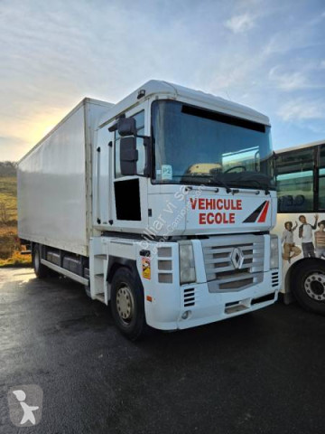 RenaultMagnum440.19