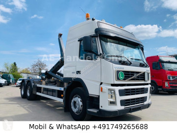 Камион мултилифт с кука Volvo