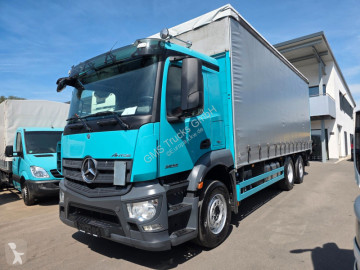Camion Teloni scorrevoli (centinato) Mercedes