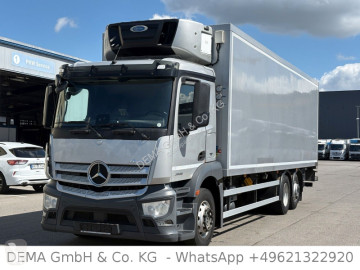 Камион хладилно Mercedes