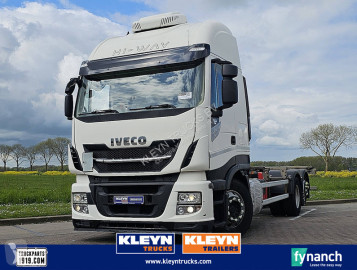 Камион BDF Iveco