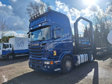 شاحنة حاملة سيارات Scania