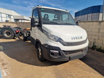 Caja abierta Iveco
