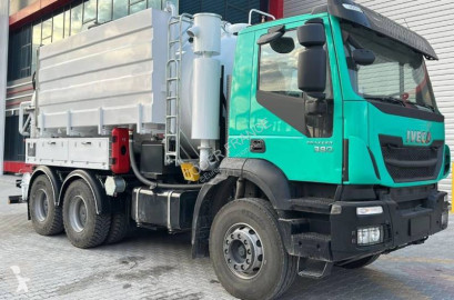 IvecoTrakker380