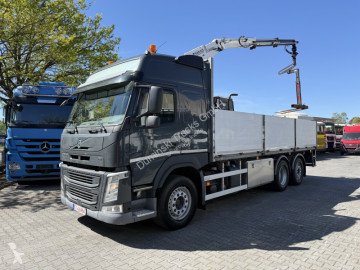 Камион Volvo FM7 FM 370 6X2 Kran Kennis K14R Baustoff