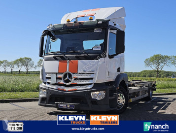 Камион Mercedes 1832 ACTROS Schnelllifter