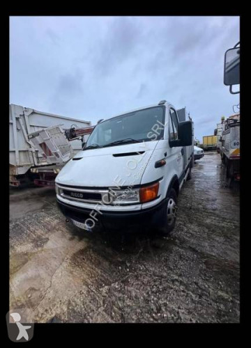 Camion fourgon Iveco