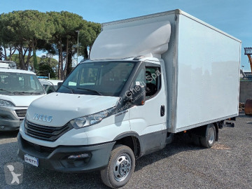 Камион фургон Iveco