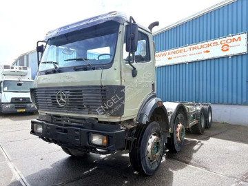 Камион Mercedes 3234 SK B 8x4 FULL STEEL CHASSIS (V6 ENGINE / ZF16 MANUAL GEARBOX / REDUCTION AXLES / FULL STEEL SUSPENSION / P.T.O.)