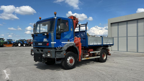 Камион самосвал Iveco