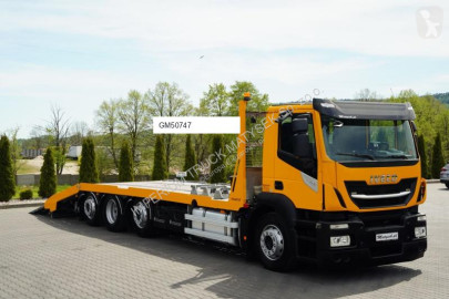 Камион пътна помощ Iveco