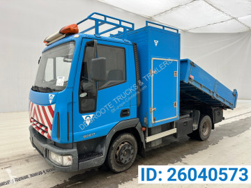 شاحنة حاوية Iveco