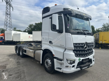 Camion multibenna Mercedes
